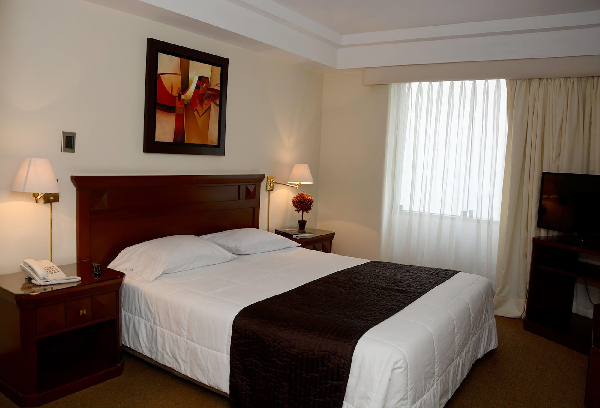 Hotel Maria Angola Ліма Екстер'єр фото