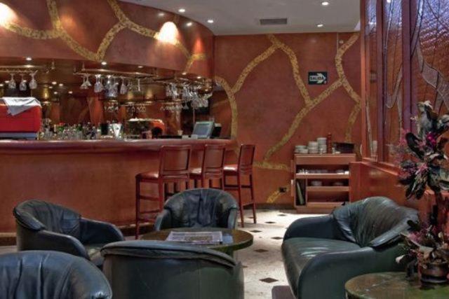 Hotel Maria Angola Ліма Екстер'єр фото