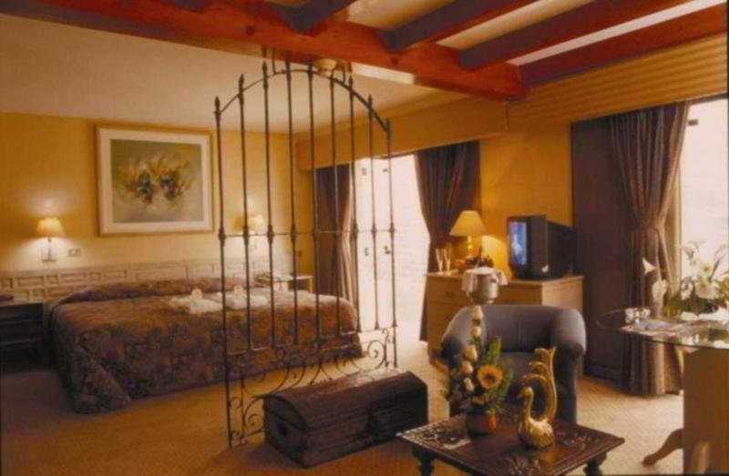 Hotel Maria Angola Ліма Екстер'єр фото